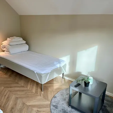 Modern 203 Apartment